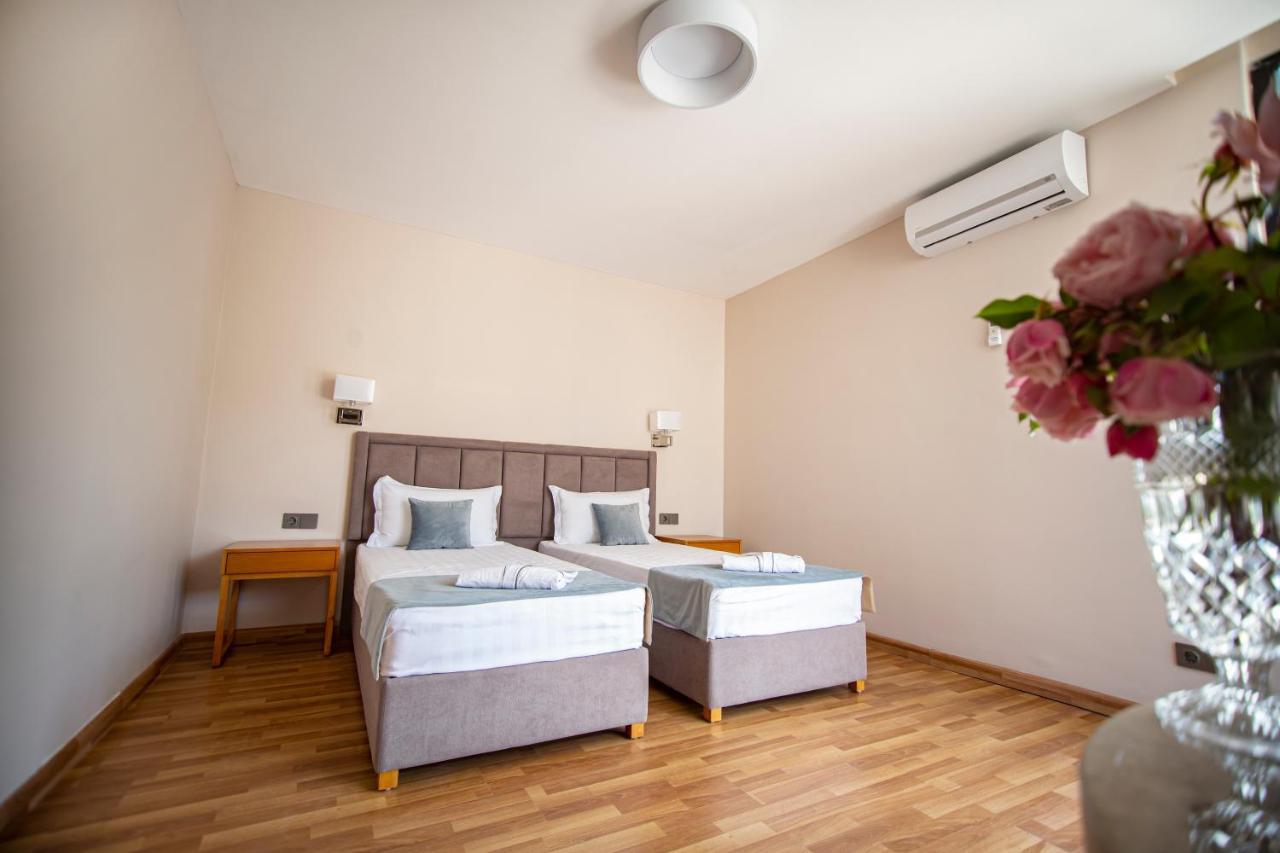 Chveni Ezo Boutique Hotel Kobuleti Extérieur photo
