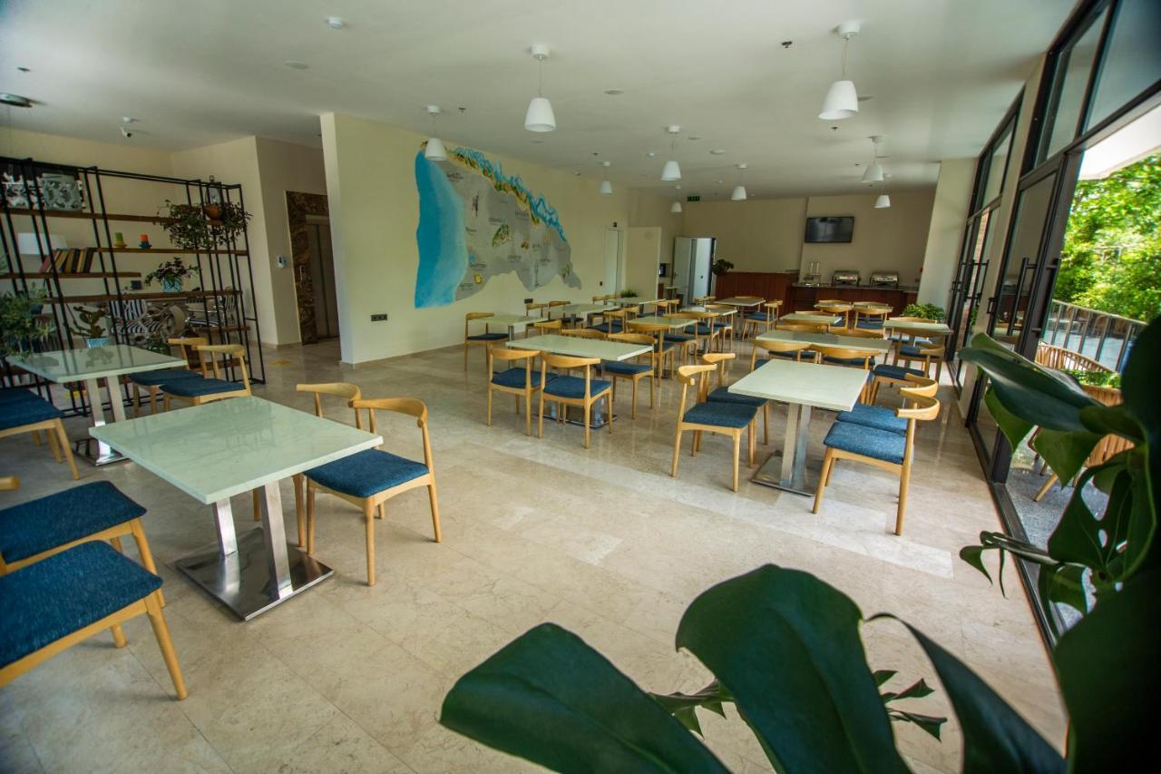 Chveni Ezo Boutique Hotel Kobuleti Extérieur photo